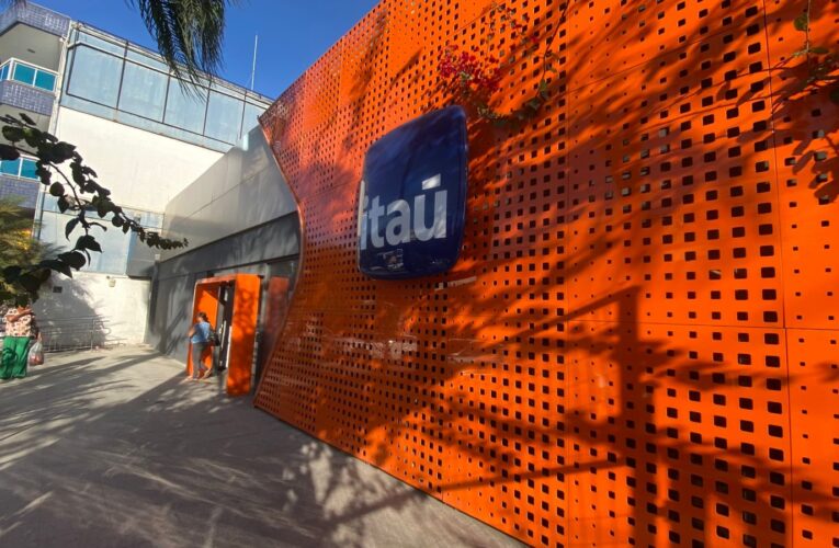 Banco Itaú Centro de Itaborai
