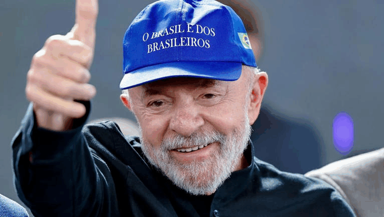 Lula envia recado ao Congresso ao celebrar atos contra “PEC da Bandidagem”